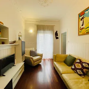 https://la-plaza-apartment.sansebastianhotels.net